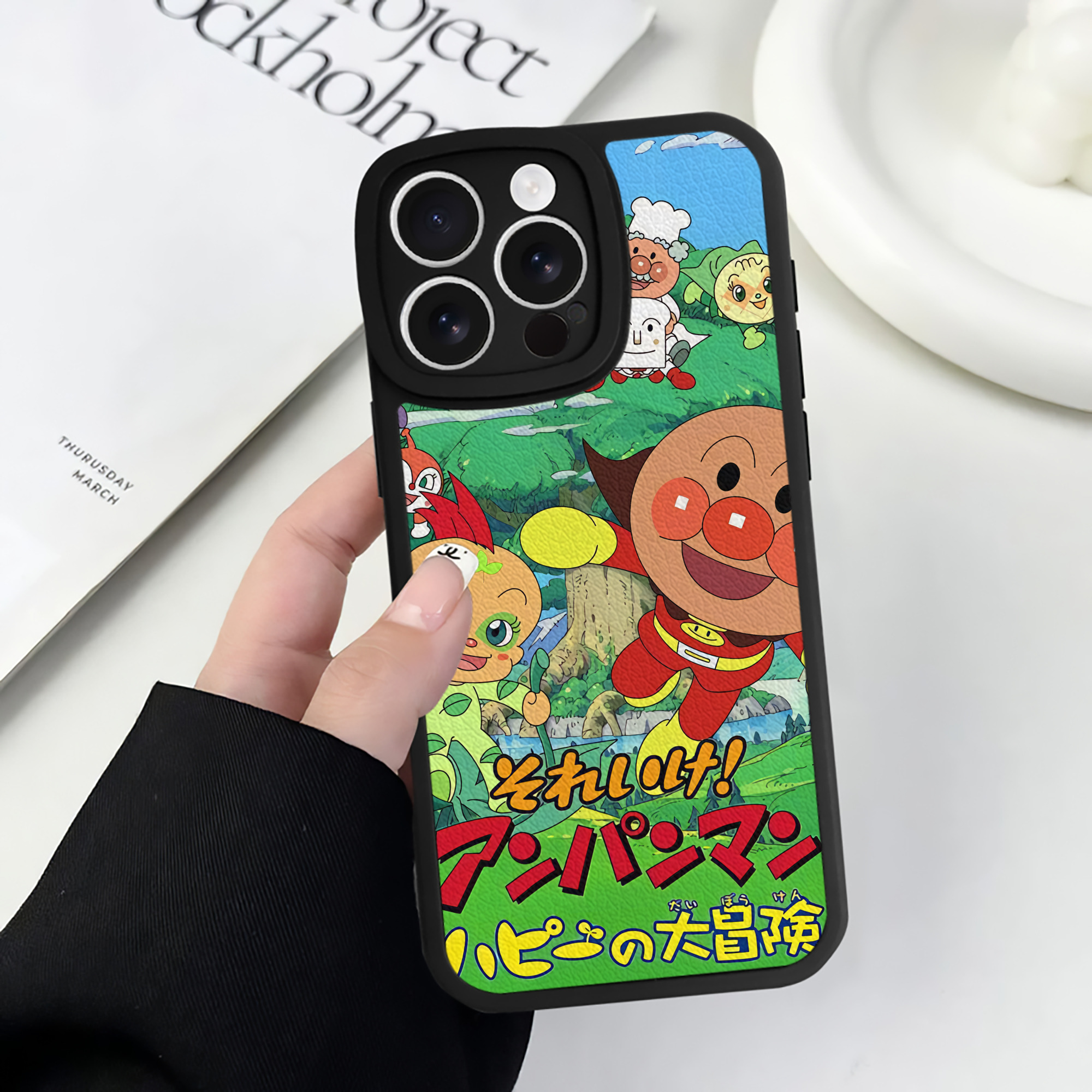 （画像用） アンパンマン Anpanman 【iPhone 16シリーズ対応】シリコンスマホケース（レザー調） 材質：シリコン